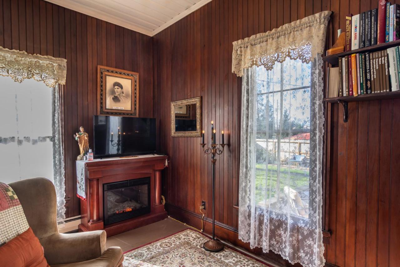 Historical John Rast House Circa 1875 Hotell Roseburg Eksteriør bilde